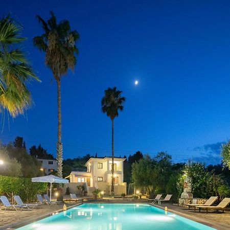 Villa Lianolia Peritheia Екстериор снимка