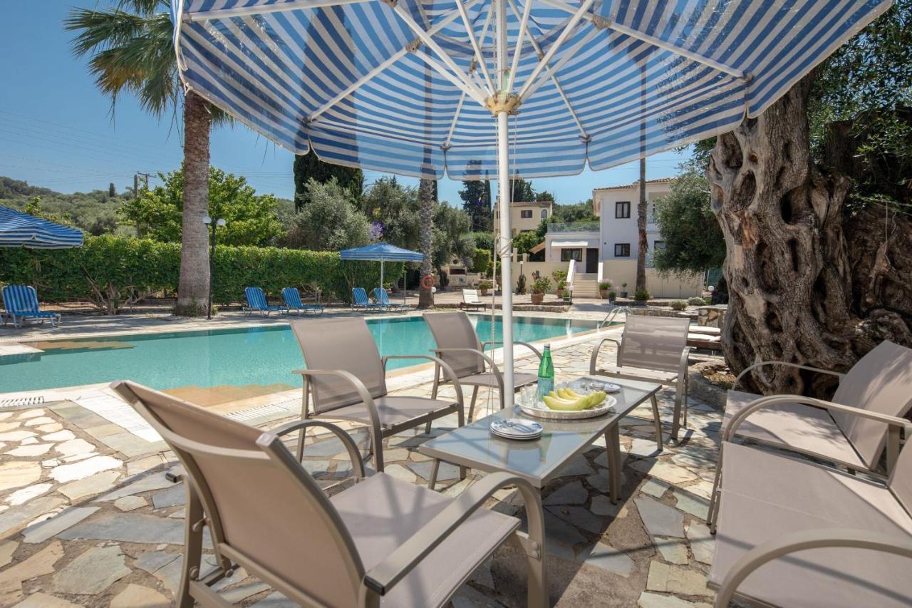 Villa Lianolia Peritheia Екстериор снимка